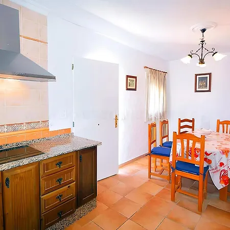 Villa Chalet Con Piscina Privada Y Barbacoa En Zona El Colorado - - Es-180-70 *